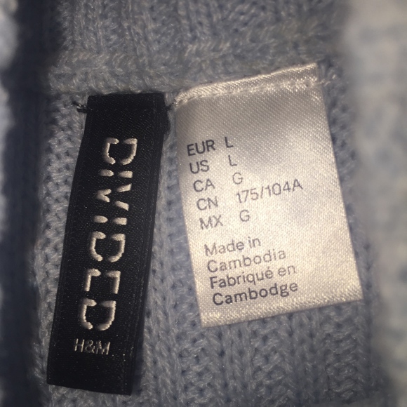 H&M Knit Turtleneck Sweater - Picture 2 of 5
